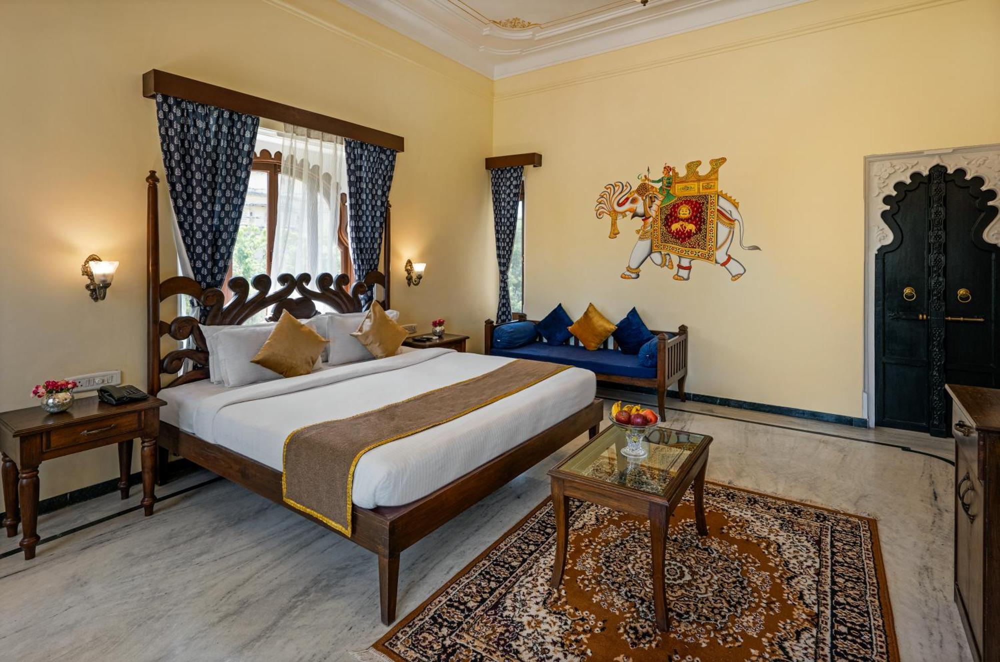 Sterling Jaisinghgarh Udaipur Hotel Eksteriør billede